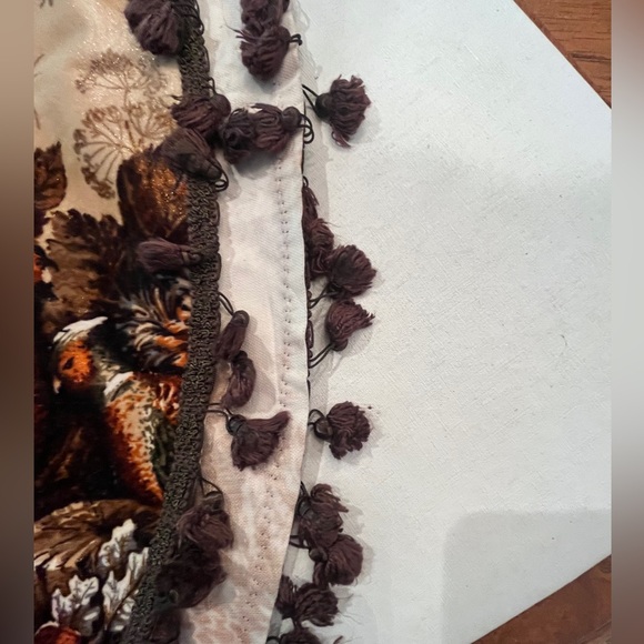 Vintage brown tasseled velour pheasant oval table cloth. So retro! - Picture 4 of 7